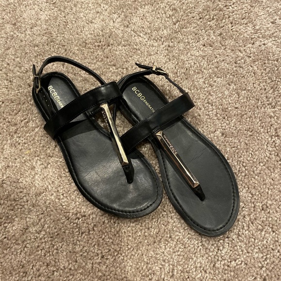 bcbg black sandals